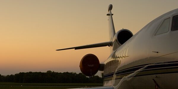 corporate jet 4